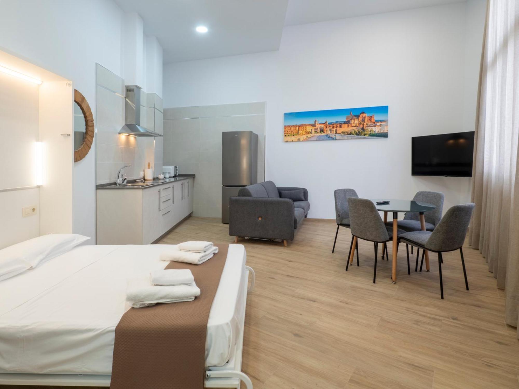 Apartamentos La Fuensanta Cordova Esterno foto