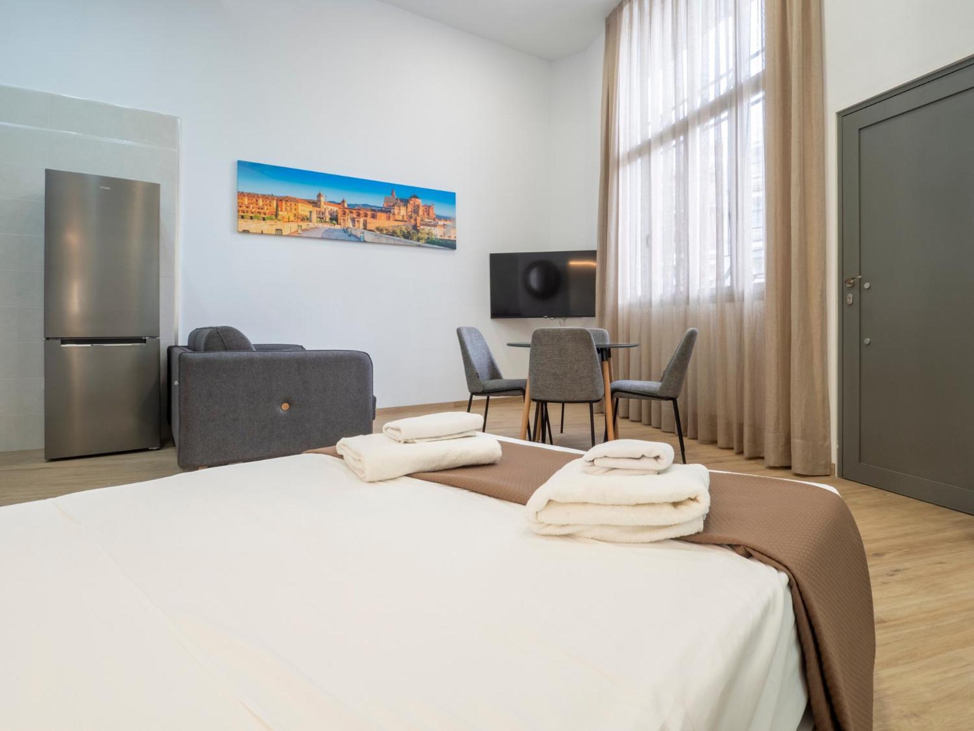 Apartamentos La Fuensanta Cordova Esterno foto